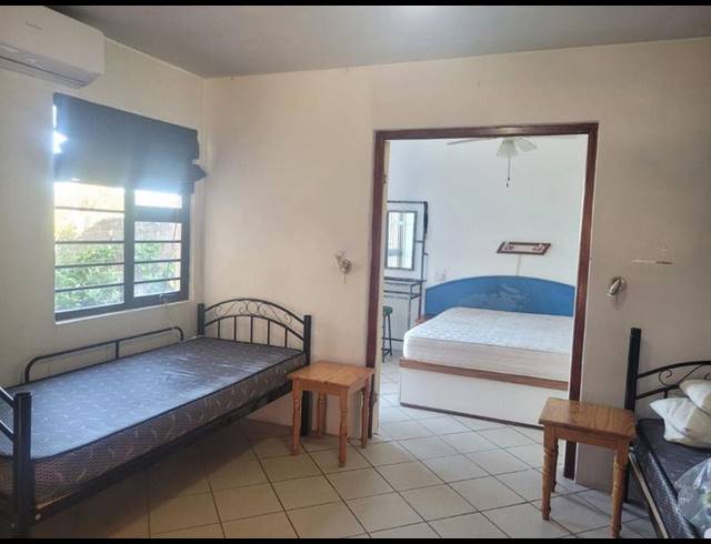 1 BEDROOM APARTMENT FOR SALE IN UVONGO BEACH